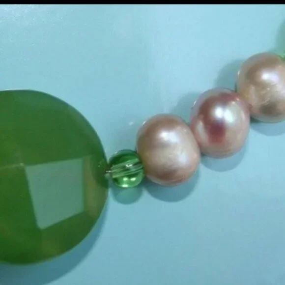 Hand made necklace fresh water pearl green jade semi precious stones - Picture 4 of 4